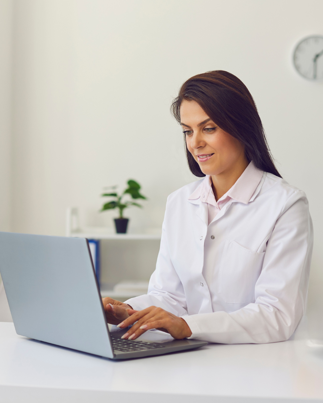 Dra. Ana Silva — Escuta & processo